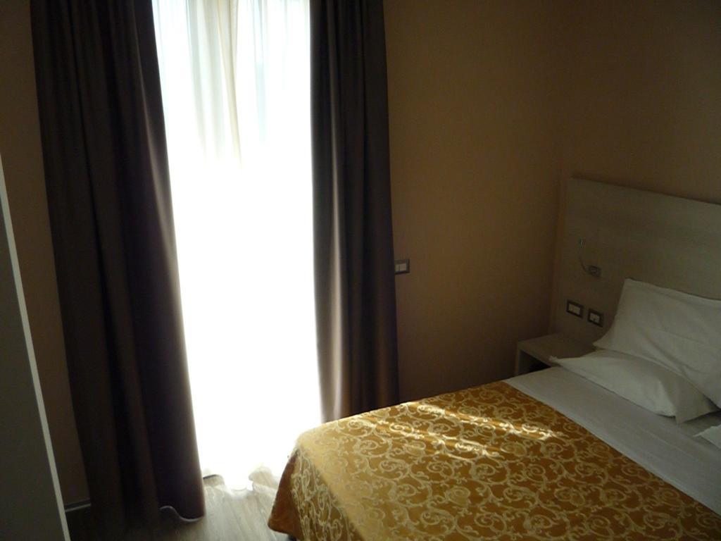 Albergo Aquila ريميني المظهر الخارجي الصورة